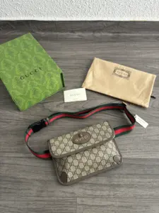 Gucci Banane GG Motif