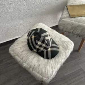 Burberry Casquette Vert