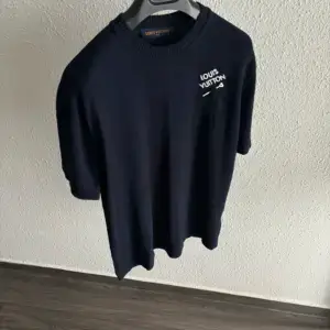 Louis Vuitton T-shirt Bleu