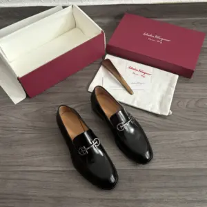 Salvatore Ferragamo Mocassin Noir