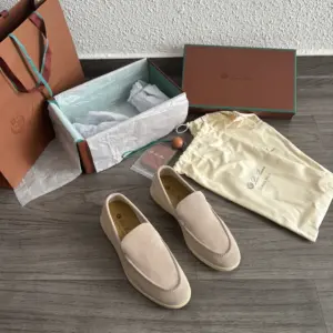 Loro Piana Beige
