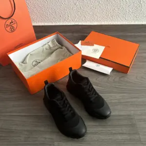 Hermes Chaussures Noir