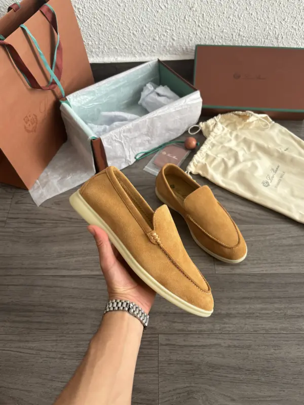 Loro Piana Camel – Image 3