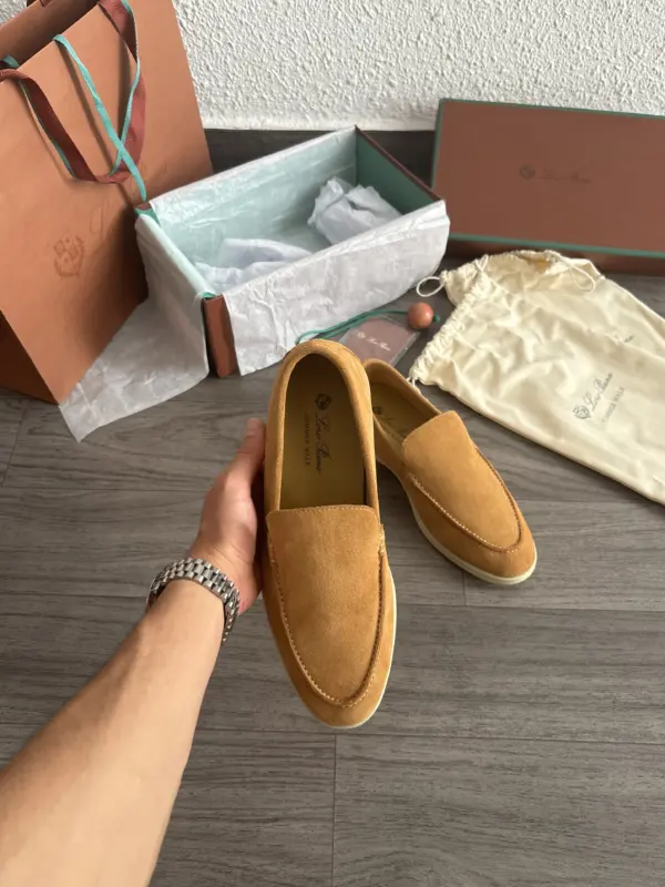 Loro Piana Camel – Image 4