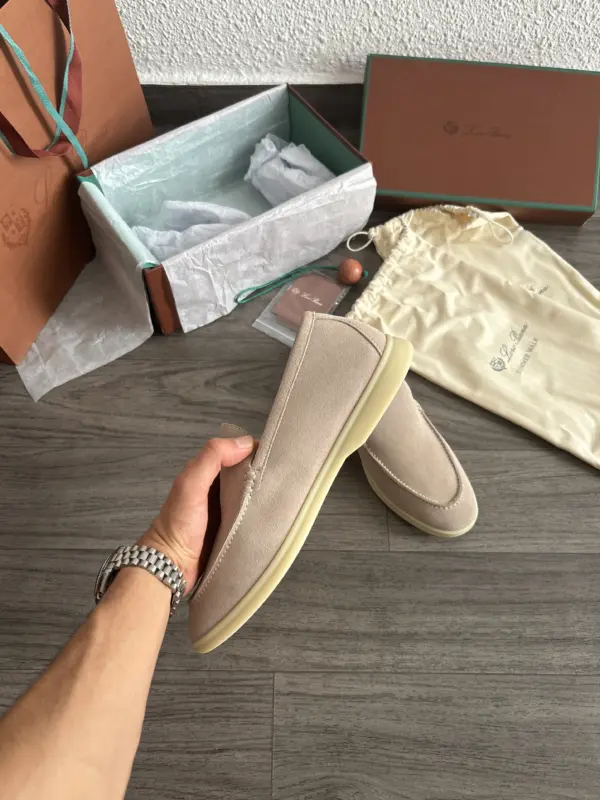Loro Piana Beige – Image 5