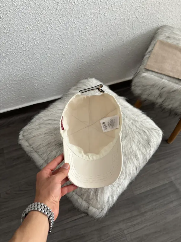 Gucci Casquette Blanche – Image 6