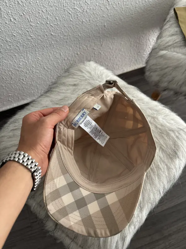 Burberry Casquette Beige – Image 6