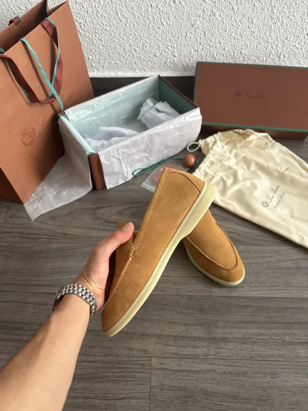 Loro Piana Camel – Image 6