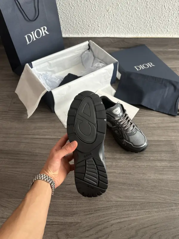Dior B30 Gris Brillant – Image 7