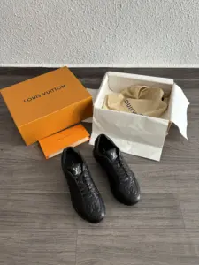 Lv Run Away