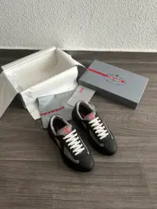 Prada America’s Cup Noir