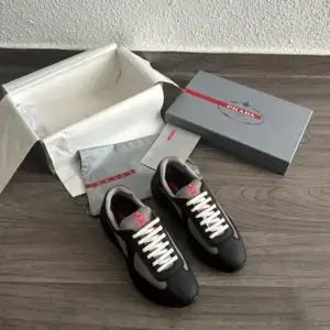Prada America’s Cup Noir