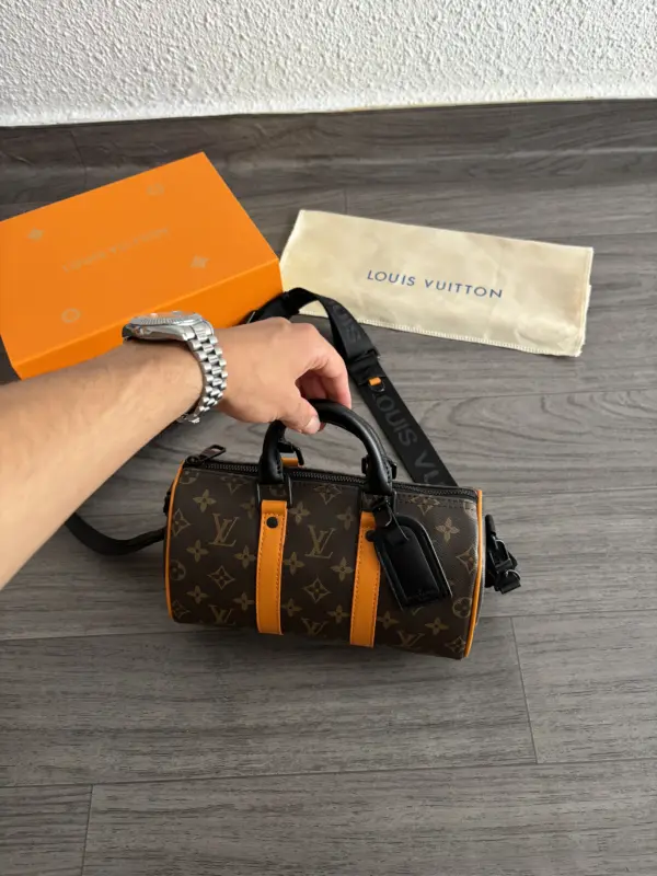 Lv Keepall Marron – Image 2