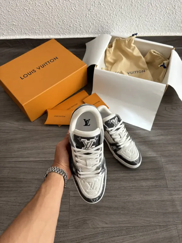 Lv Trainer Gris – Image 3