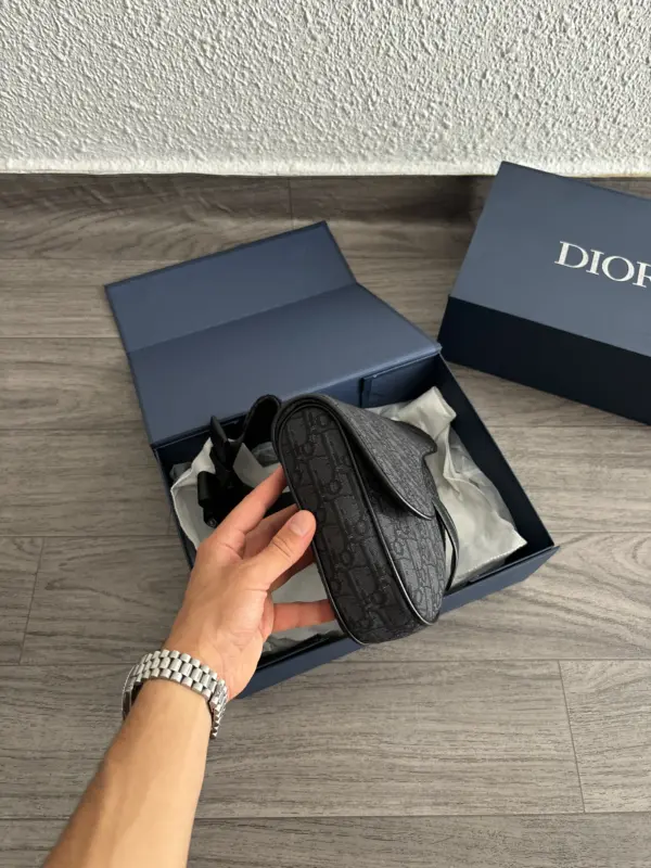 Dior Saddle Noir – Image 3