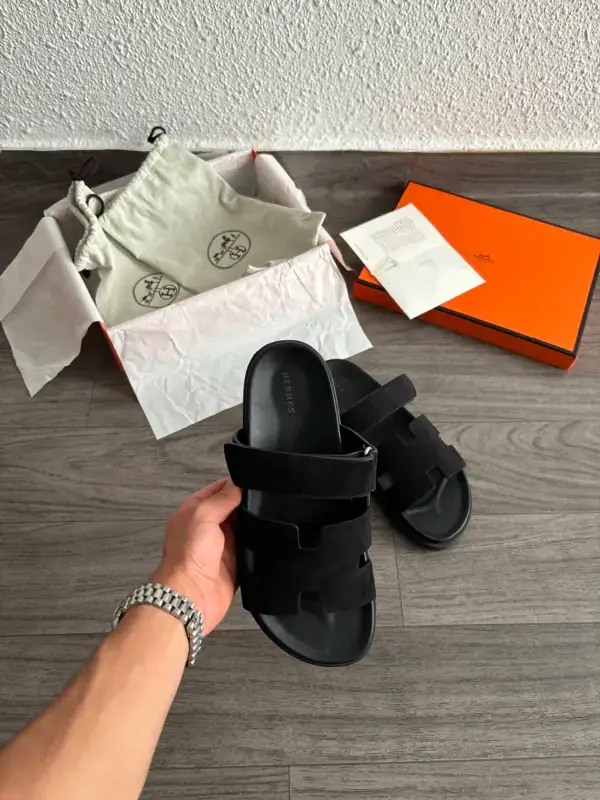 Hermes Sandal Noir – Image 3