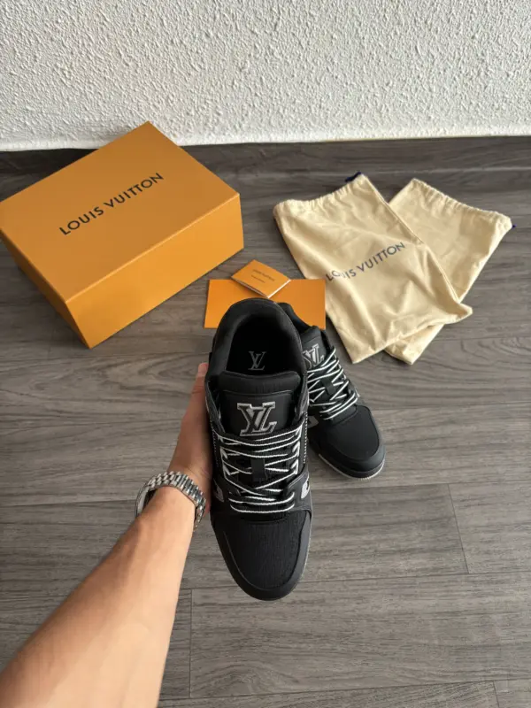 Lv Trainer Noir-Gris – Image 4