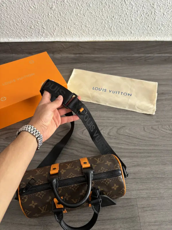 Lv Keepall Marron – Image 5