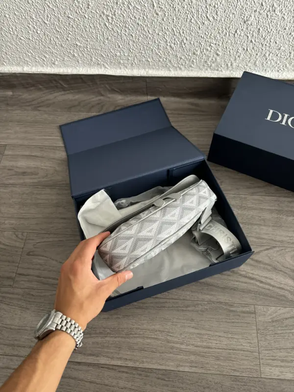 Dior Saddle Gris – Image 6