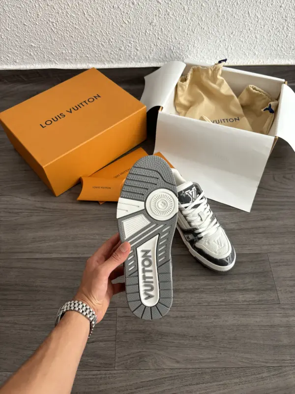 Lv Trainer Gris – Image 6