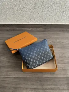 Lv Pochette Bleu