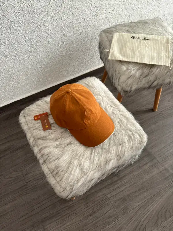 Loro Piana Casquette Camel