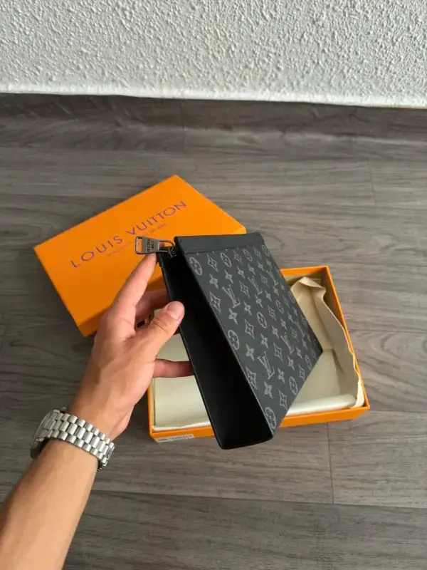 Lv Pochette Noir-Gris – Image 2