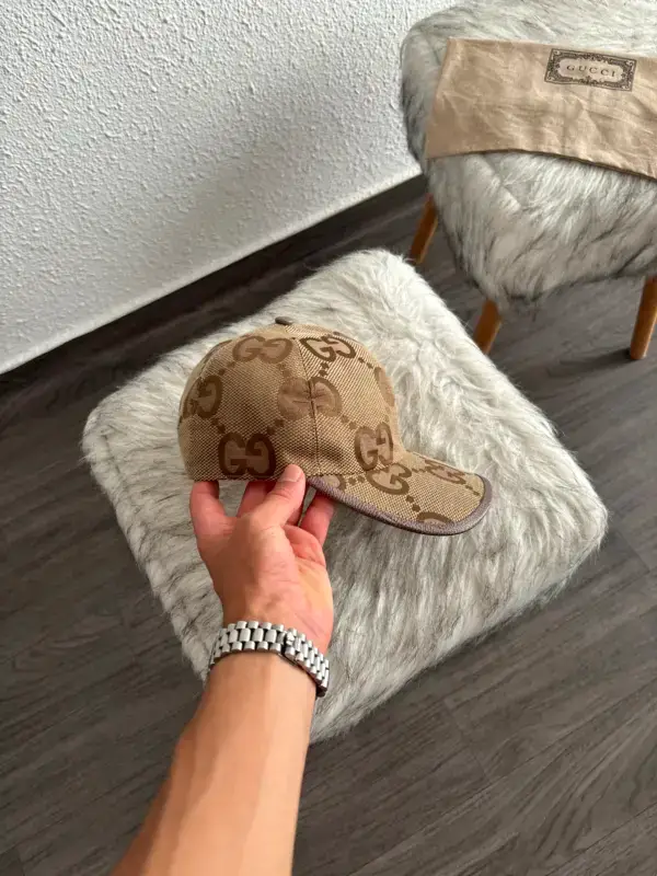 Gucci Casquette Dorée – Image 2