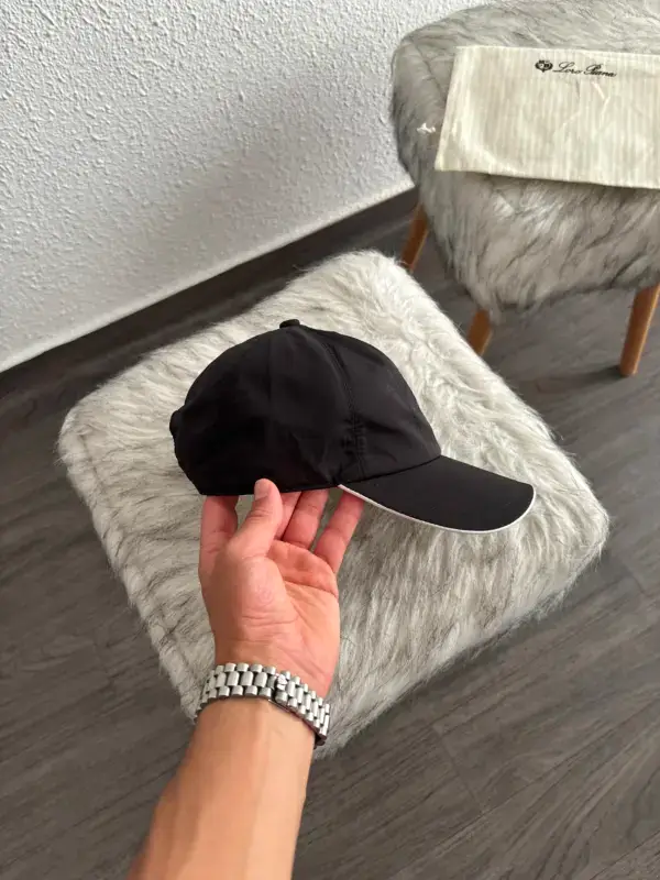 Loro Piana Casquette Noir – Image 2