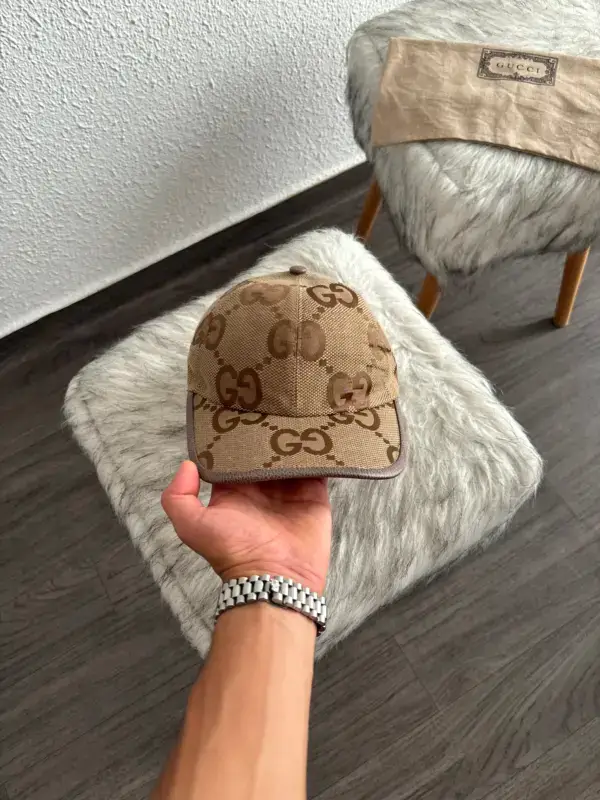 Gucci Casquette Dorée – Image 3