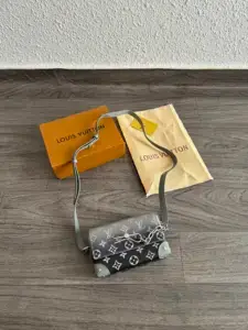 Lv Sac à bandoulière Vert
