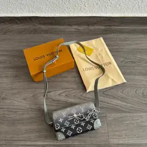 Lv Sac à bandoulière Vert