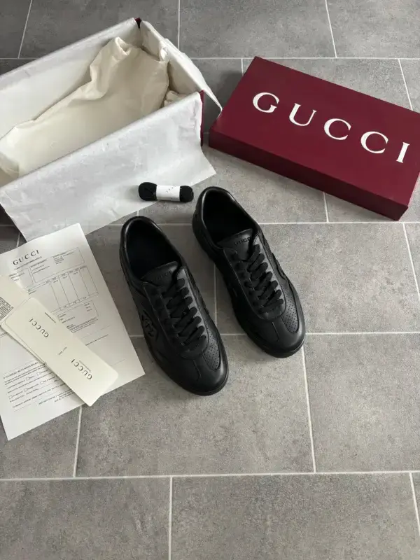 Gucci G75 Trainer
Noir