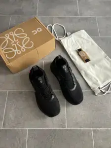 Loewe x On Sneakers Noir
