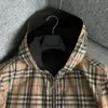 Burberry Veste à capuche réversible à carreaux – Image 5